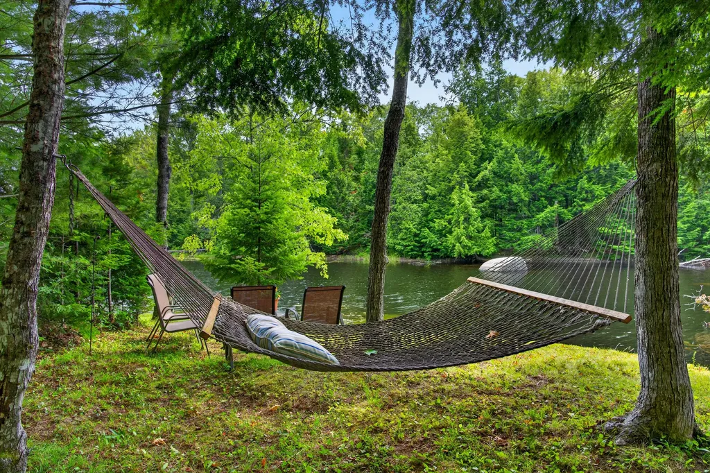 6 Lake Como Drive Harmony ME 04942