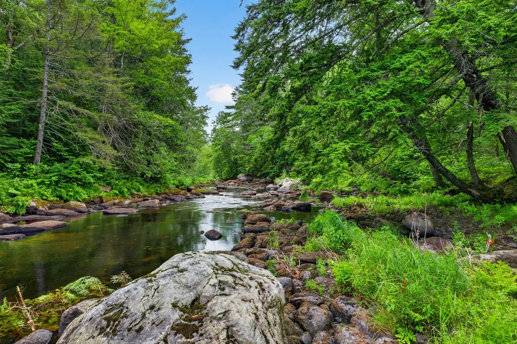 6 Lake Como Drive Harmony ME 04942
