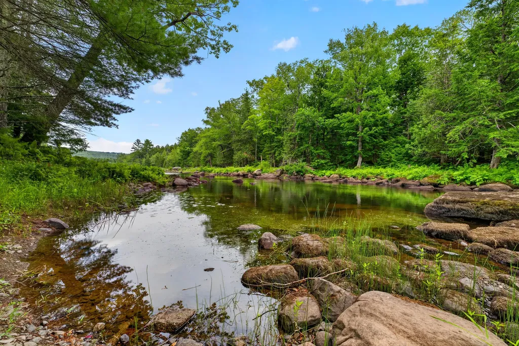 6 Lake Como Drive Harmony ME 04942