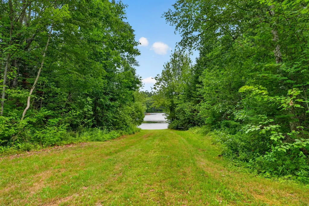 6 Lake Como Drive Harmony ME 04942