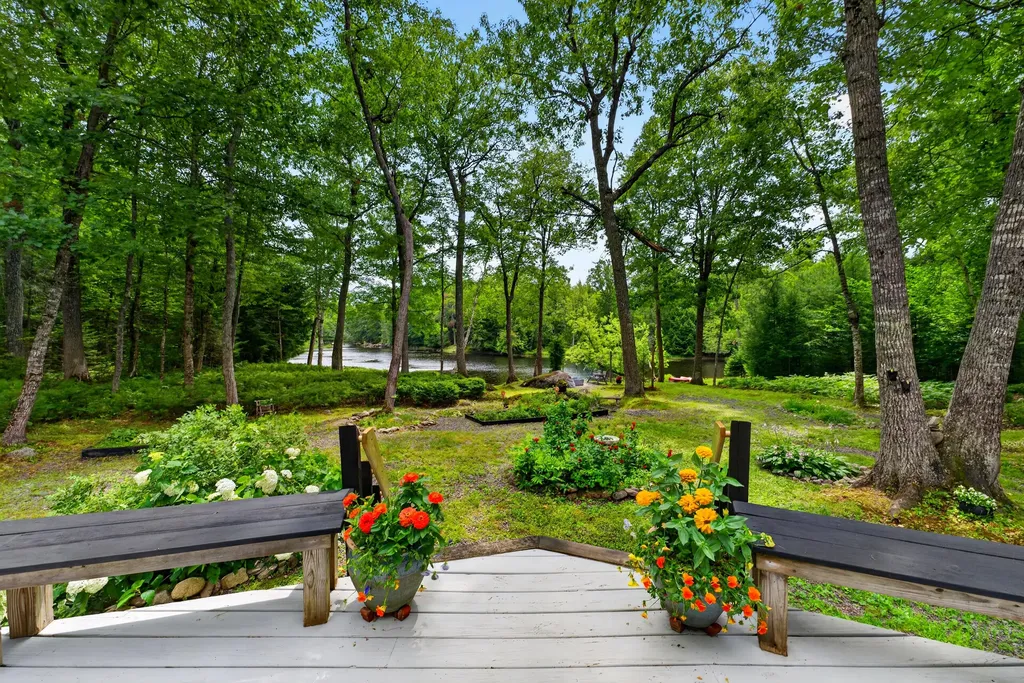 6 Lake Como Drive Harmony ME 04942