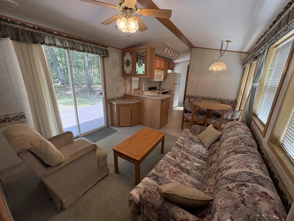 25 Hickory Drive Naples ME 04055