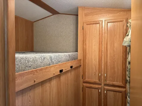 25 Hickory Drive Naples ME 04055