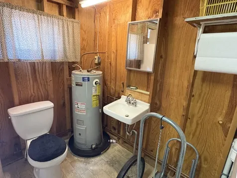 25 Hickory Drive Naples ME 04055