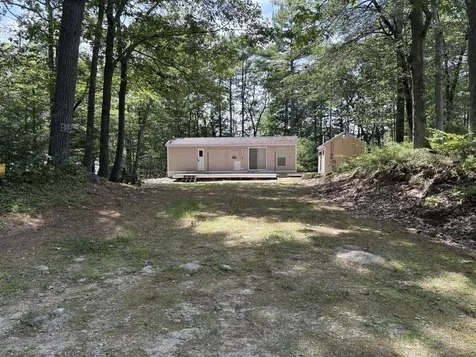 25 Hickory Drive Naples ME 04055