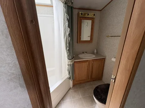 25 Hickory Drive Naples ME 04055