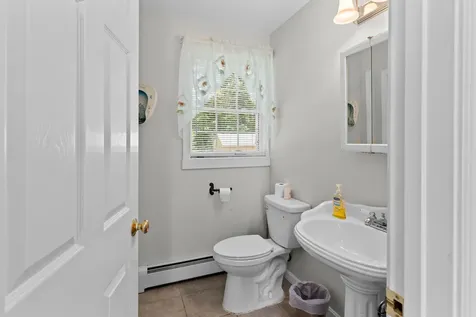 77 Harriseckett Road Wells ME 04090