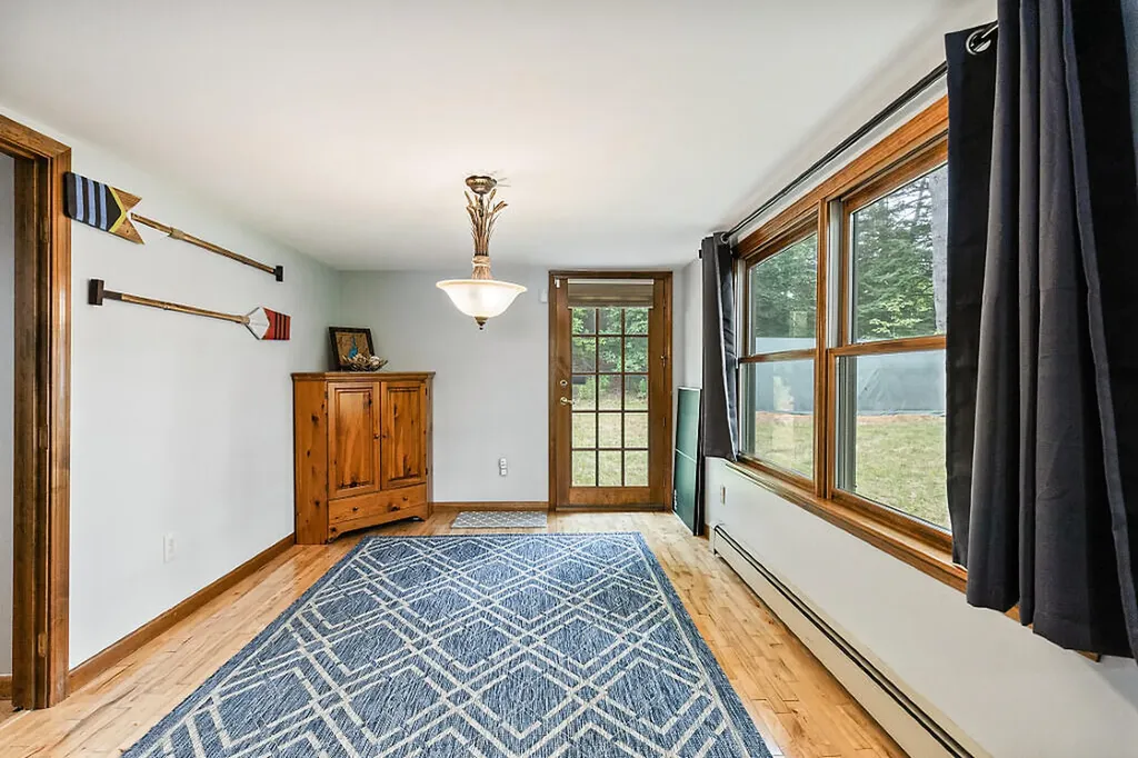 85 Woods Grove Lane Winthrop ME 04364