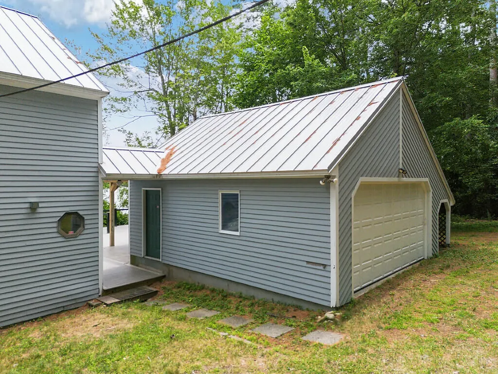 85 Woods Grove Lane Winthrop ME 04364