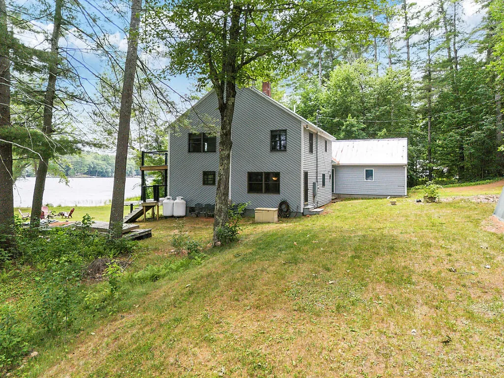 85 Woods Grove Lane Winthrop ME 04364