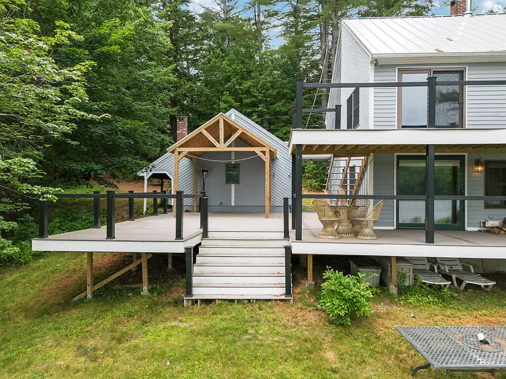 85 Woods Grove Lane Winthrop ME 04364
