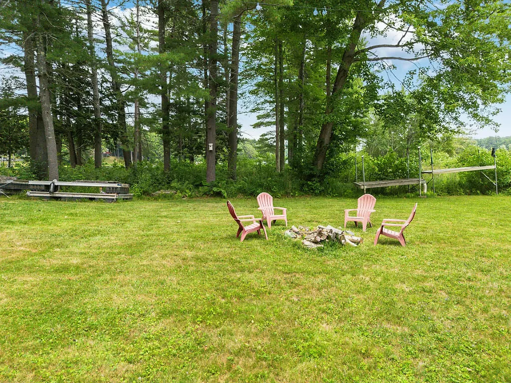 85 Woods Grove Lane Winthrop ME 04364