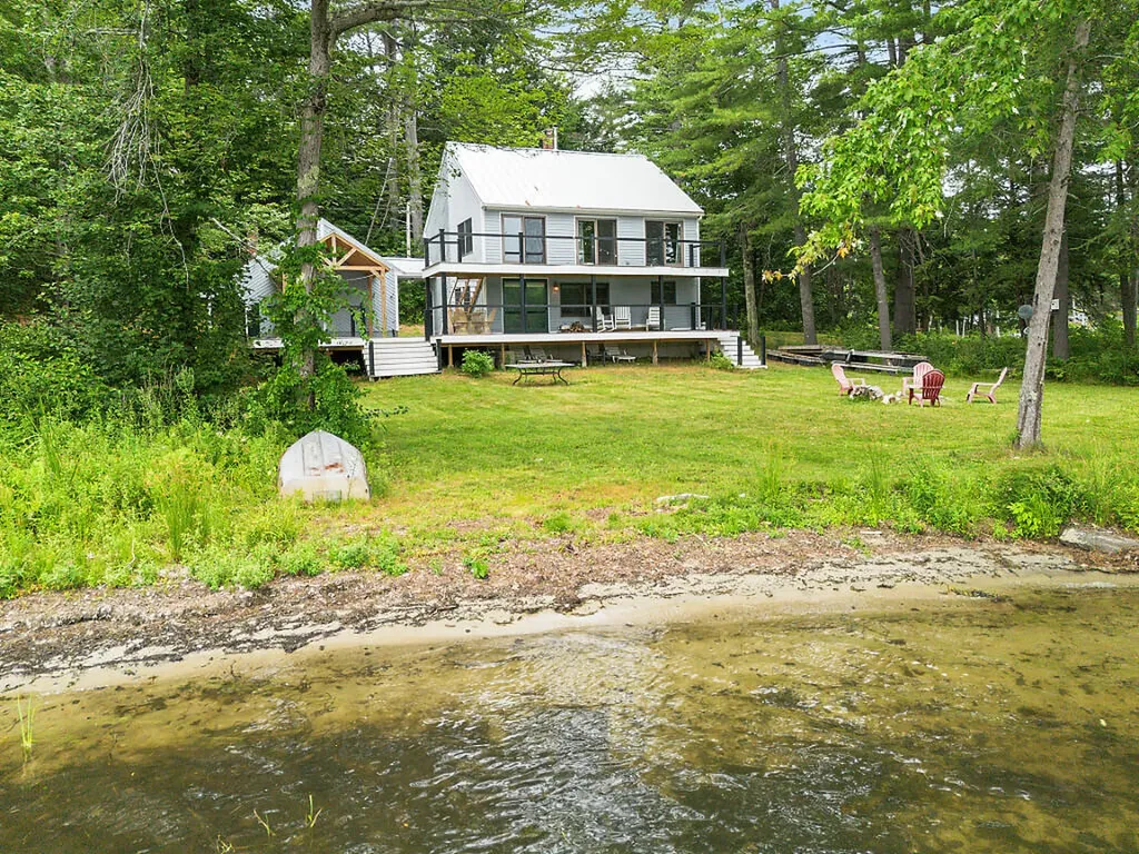 85 Woods Grove Lane Winthrop ME 04364