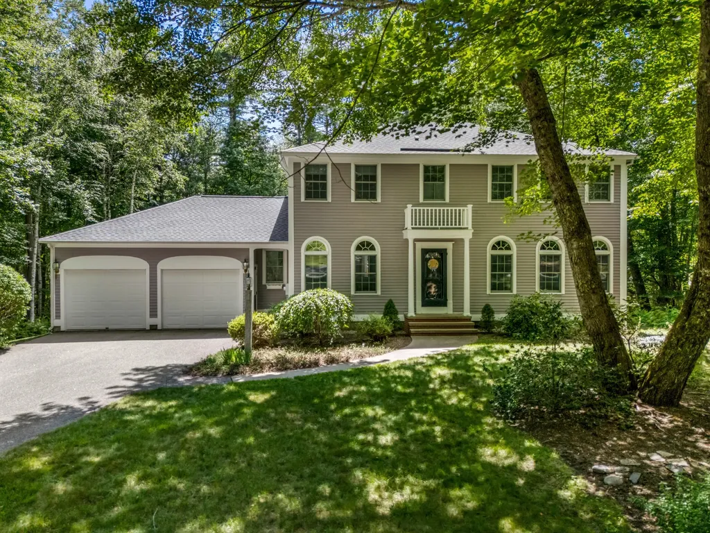 12 Alewive Farms Road Kennebunk ME 04043