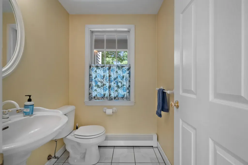 12 Alewive Farms Road Kennebunk ME 04043