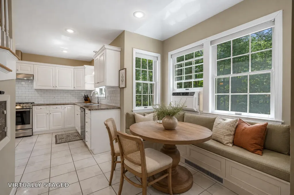 12 Alewive Farms Road Kennebunk ME 04043