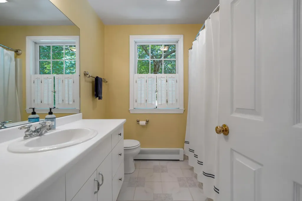 12 Alewive Farms Road Kennebunk ME 04043