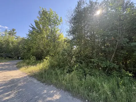 MAP21LOT32 Lee Road Lee ME 04455