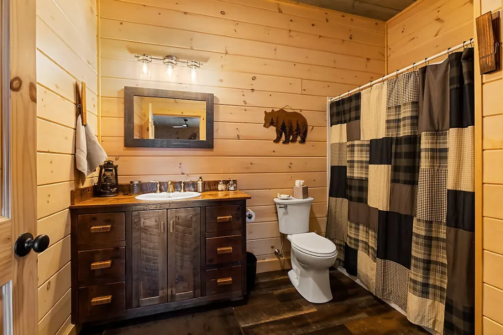 84 Moosehead Isle Road Greenville ME 04441