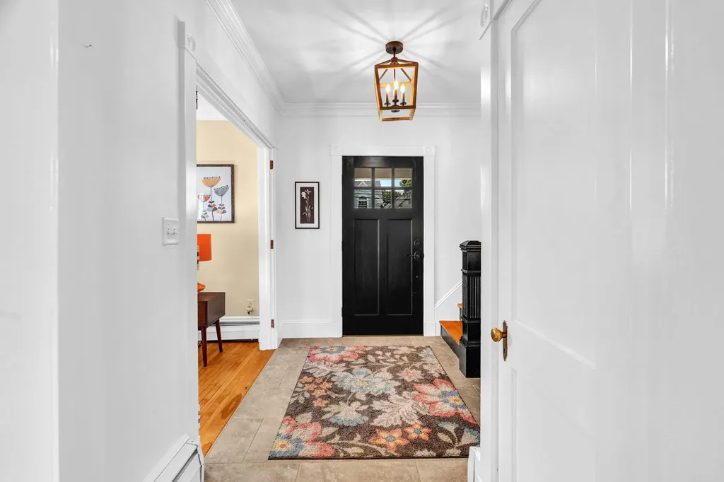 143 Maple Street Bangor ME 04401