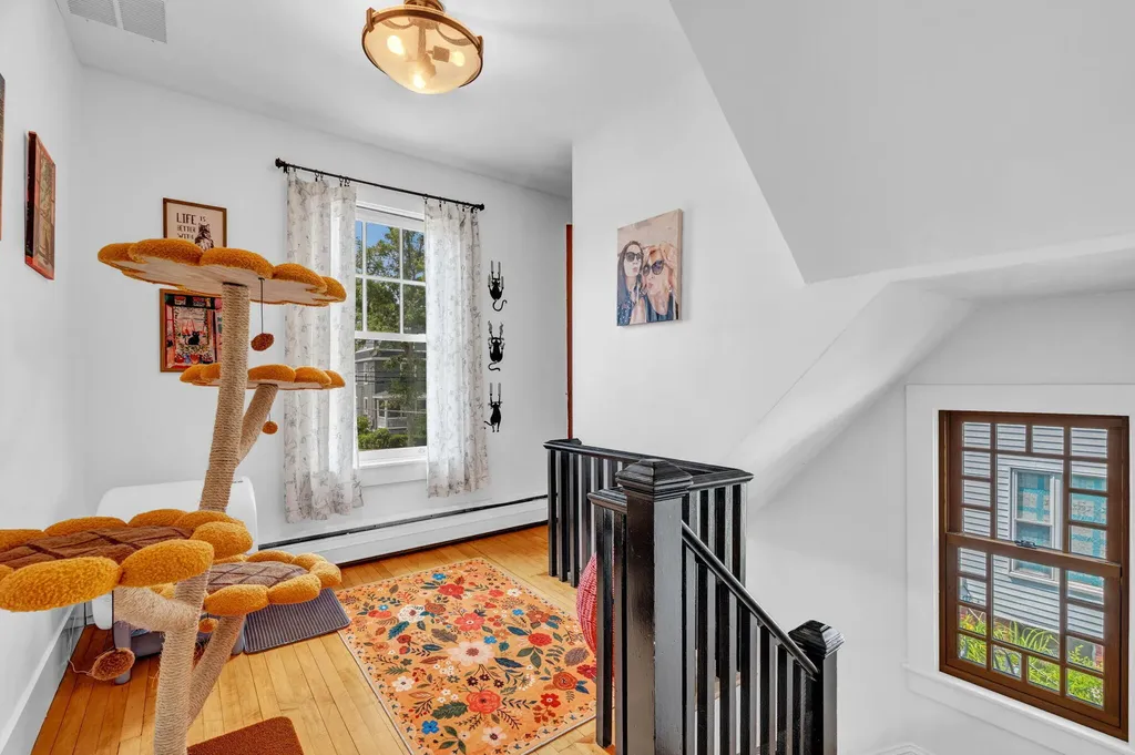 143 Maple Street Bangor ME 04401