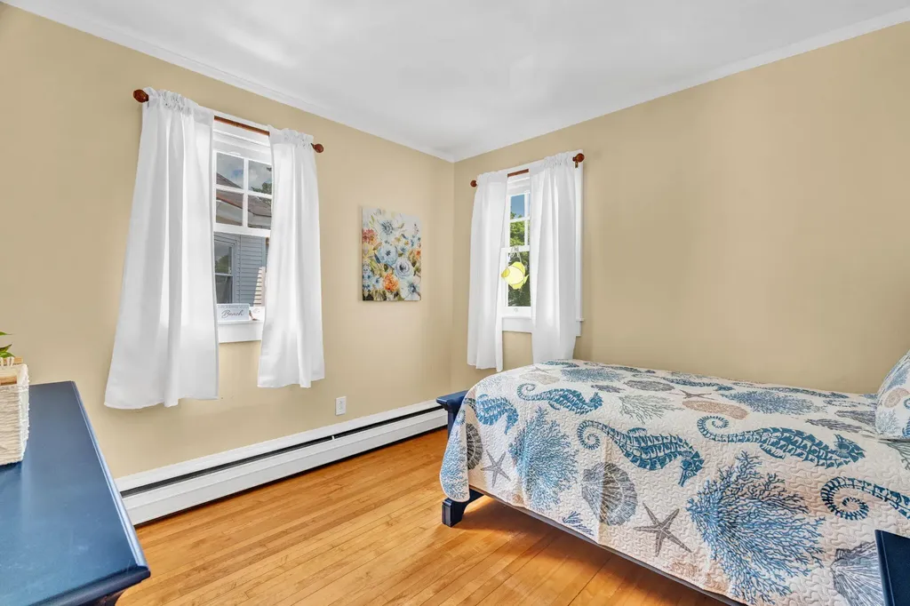 143 Maple Street Bangor ME 04401