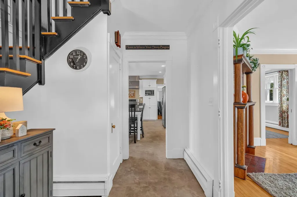 143 Maple Street Bangor ME 04401