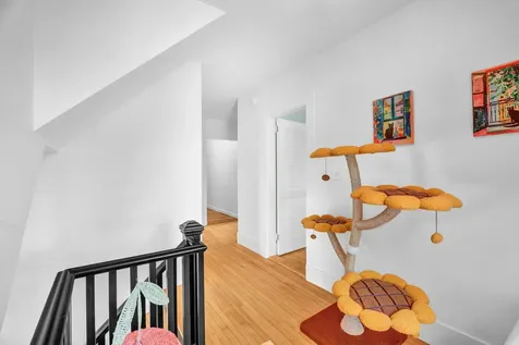 143 Maple Street Bangor ME 04401