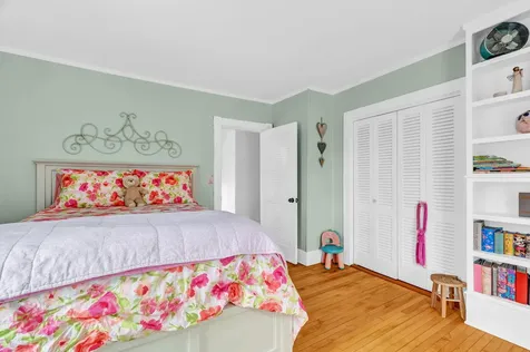 143 Maple Street Bangor ME 04401
