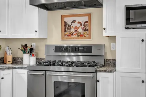 143 Maple Street Bangor ME 04401