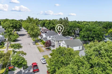 143 Maple Street Bangor ME 04401
