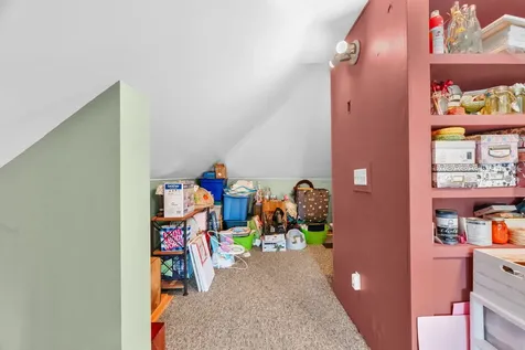 143 Maple Street Bangor ME 04401