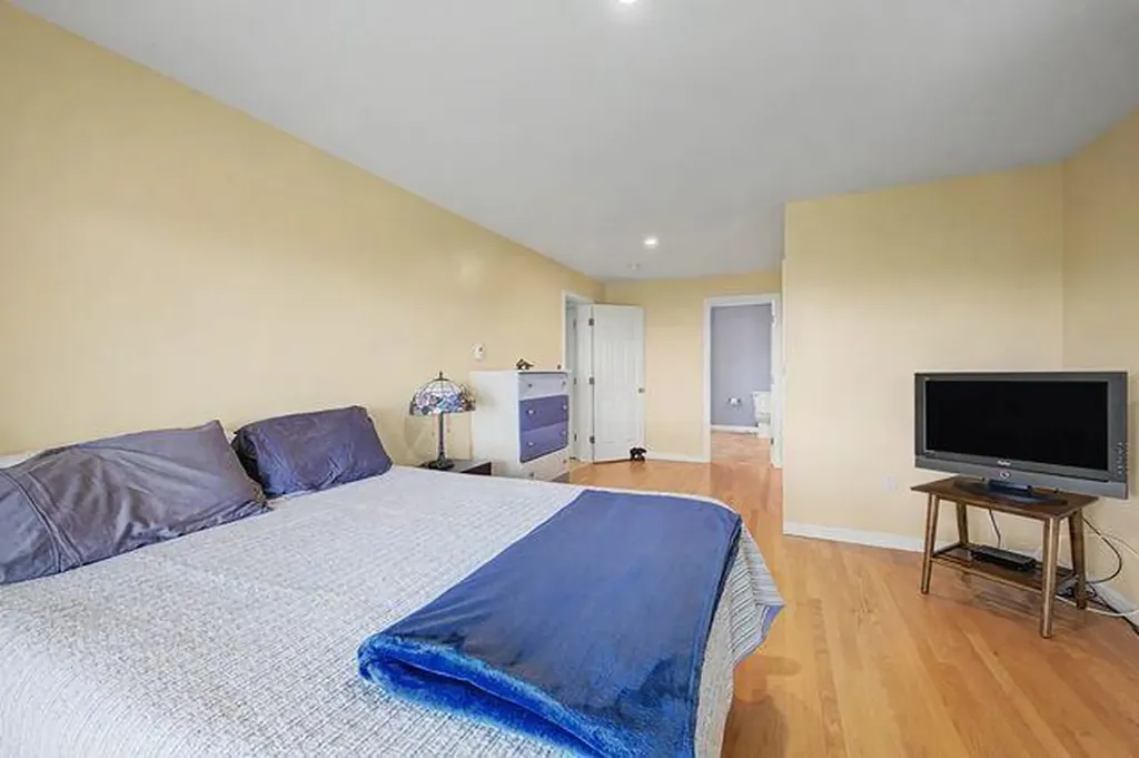 19 Eagle Crest Road Sebago ME 04029