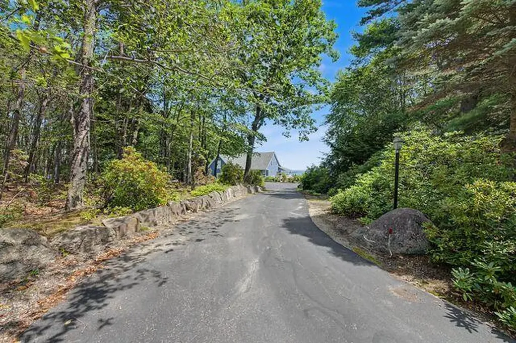 19 Eagle Crest Road Sebago ME 04029