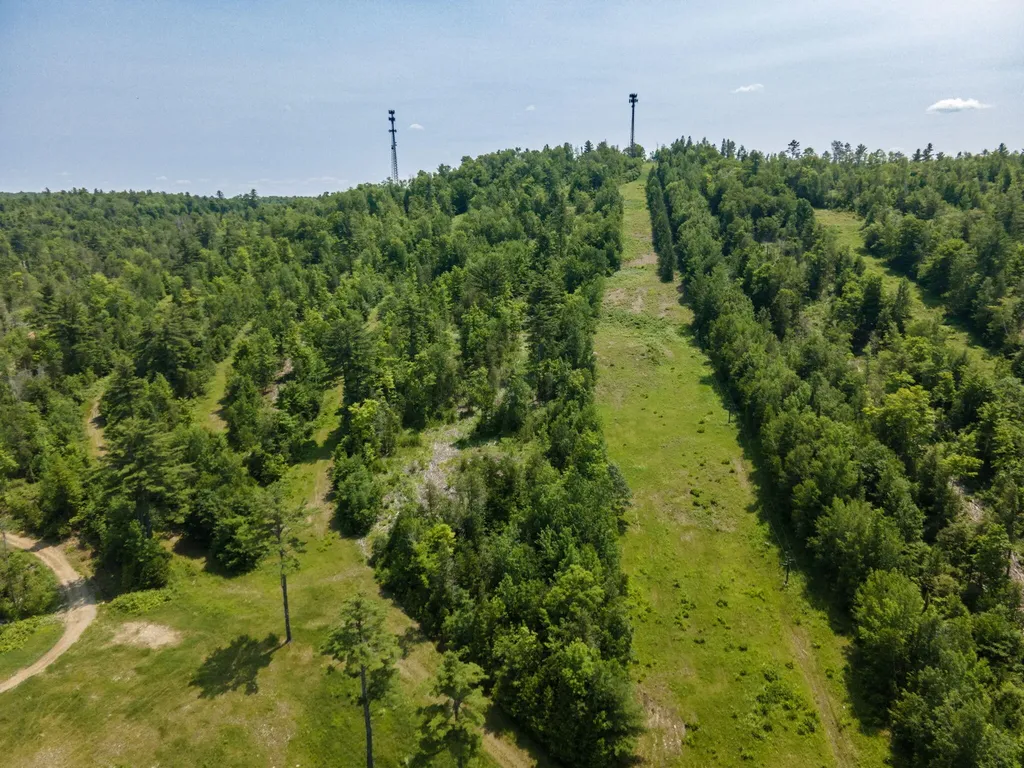2801 Lee Road Lee ME 04455