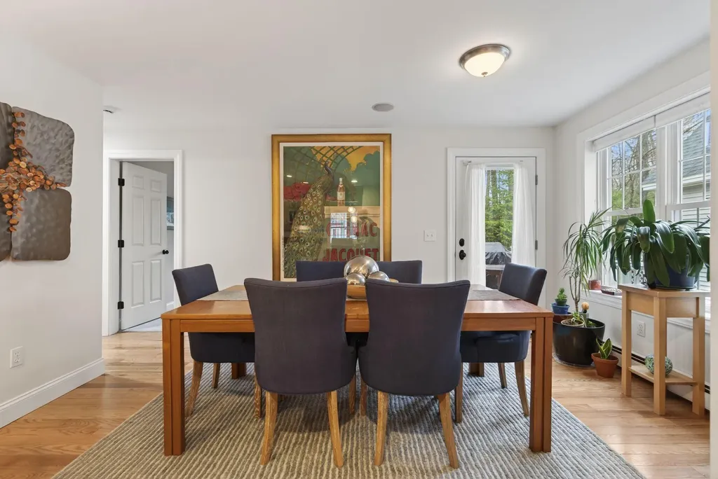 66 Delaware Court Portland ME 04103