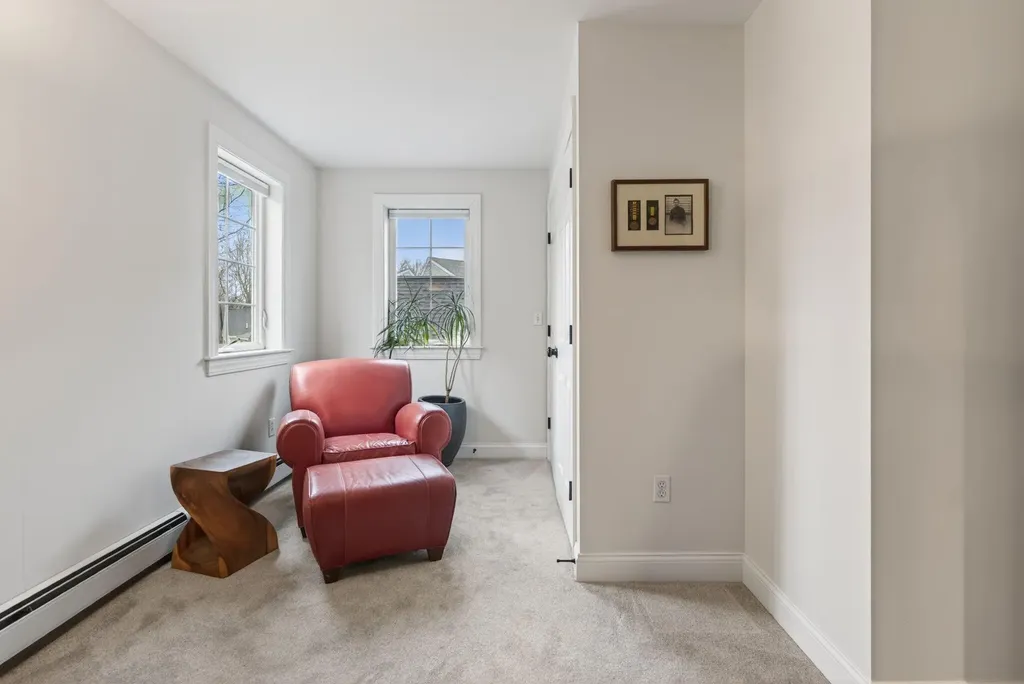66 Delaware Court Portland ME 04103