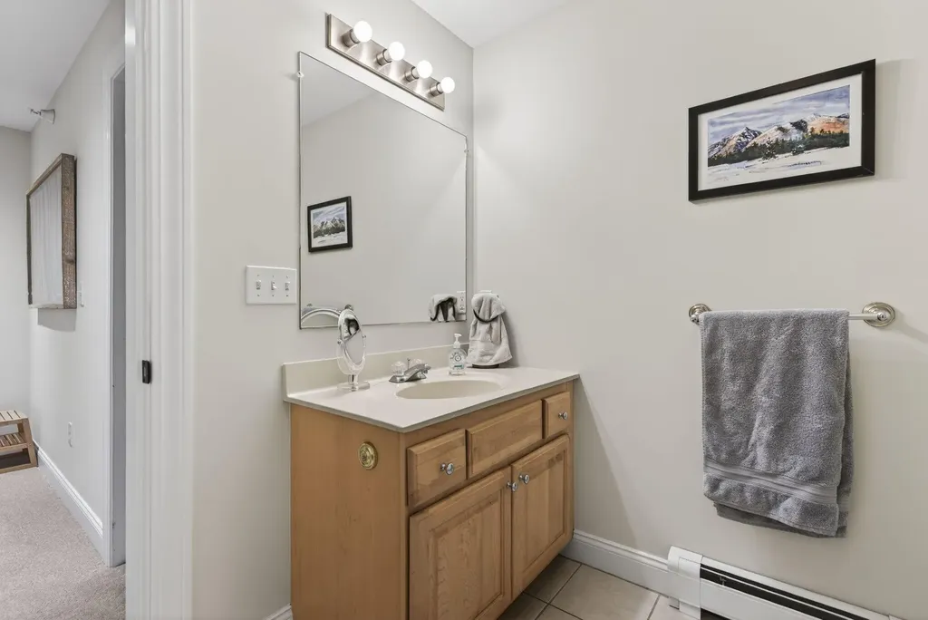 66 Delaware Court Portland ME 04103