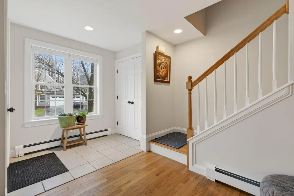66 Delaware Court Portland ME 04103