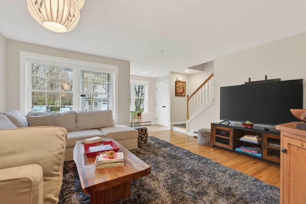 66 Delaware Court Portland ME 04103