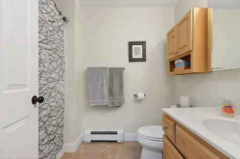 66 Delaware Court Portland ME 04103