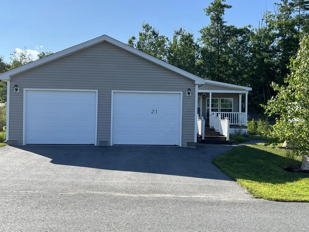 21 Williams Way Poland ME 04274