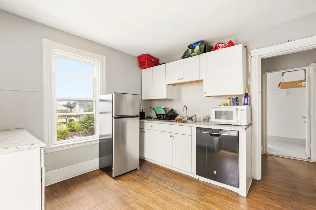 135 Ocean Street South Portland ME 04106