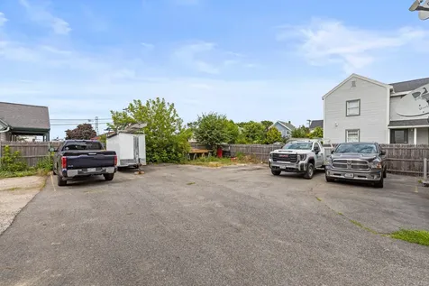 135 Ocean Street South Portland ME 04106