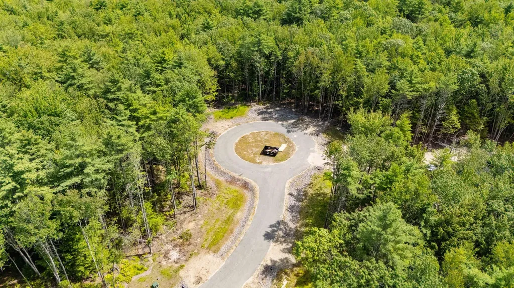 3 Dogwood Circle Kennebunk ME 04043