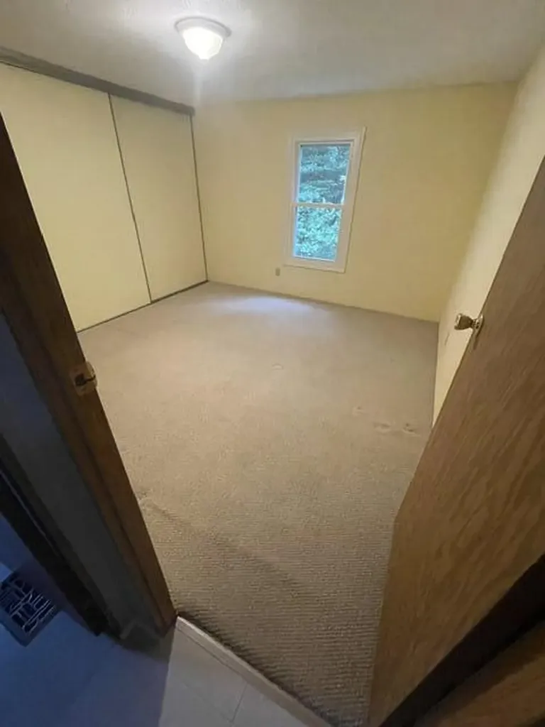 104 Sparrow Drive Augusta ME 04330