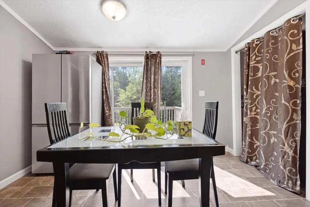 1040 Hallowell Litchfield Road West Gardiner ME 04345