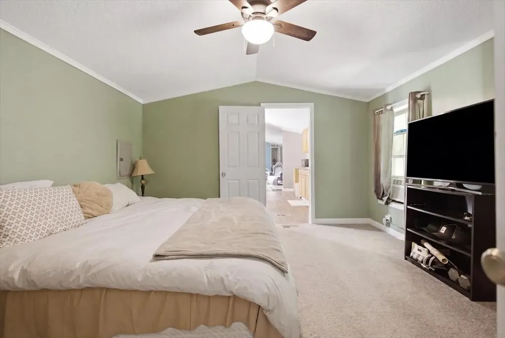 1040 Hallowell Litchfield Road West Gardiner ME 04345