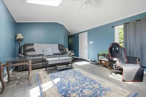 1040 Hallowell Litchfield Road West Gardiner ME 04345