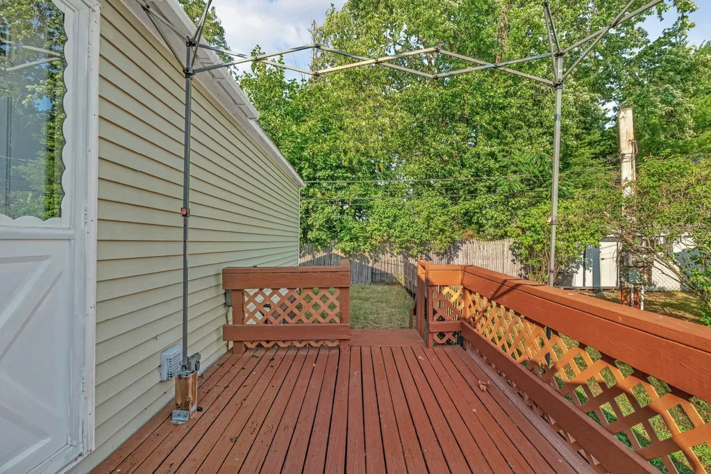 42 Robin Lane Windham ME 04062